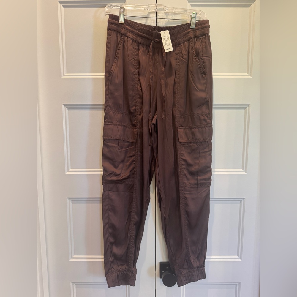 Aerie cargo joggers